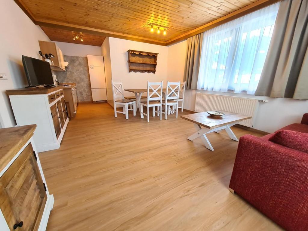 Apartments Juri & Hermann 1 Bad Kleinkirchheim Buitenkant foto